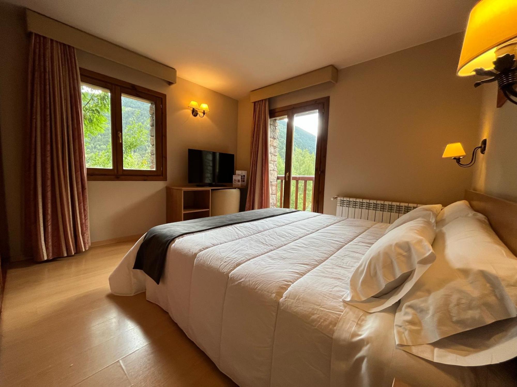 Wuau! Hotel Segle XX Ransol Zewnętrze zdjęcie